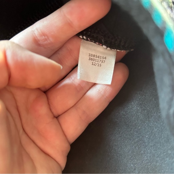 Y2K Pink Victoria’s Secret capri yoga pants - Picture 8 of 9